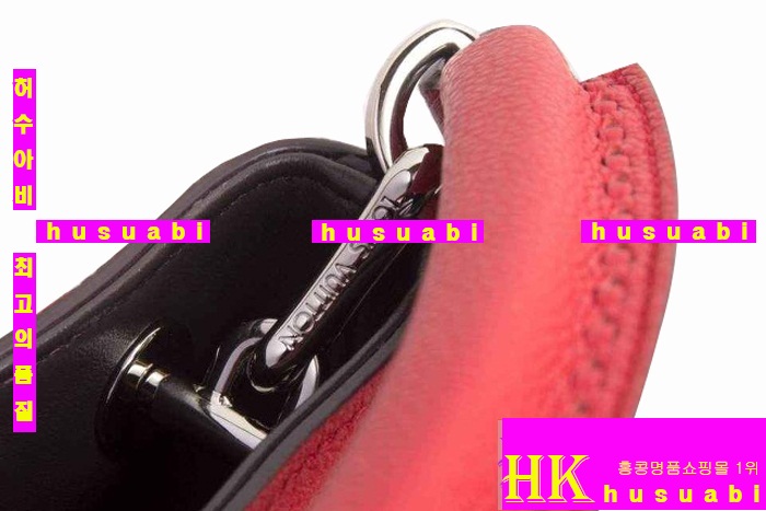 ���̺��� �Ż� ������ ȣ���� M50326-1 