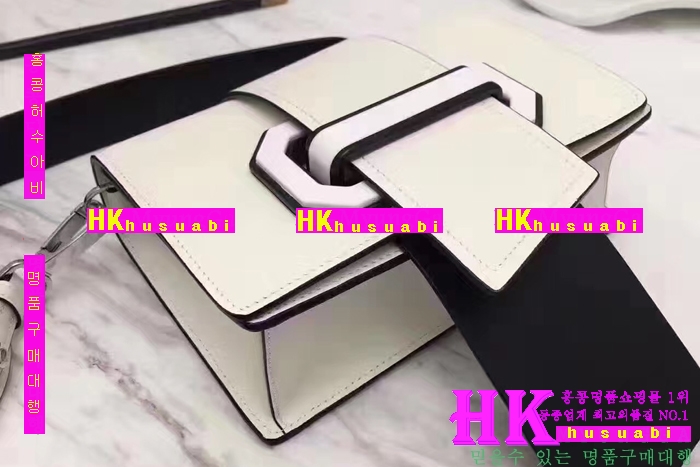 NEW ����� �Ż� ������ ũ�ν��� PA170325-3