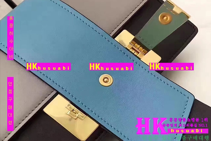 �ڹ̷��ޡ�NEW ����� �Ż� ������ ũ�ν��� PA170405-16