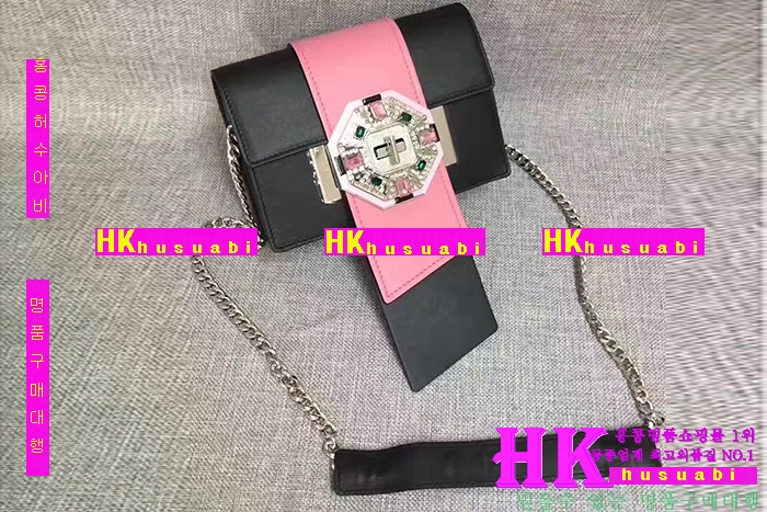 �ڹ̷��ޡ�NEW ����� �Ż� ������ ũ�ν��� PA170405-12