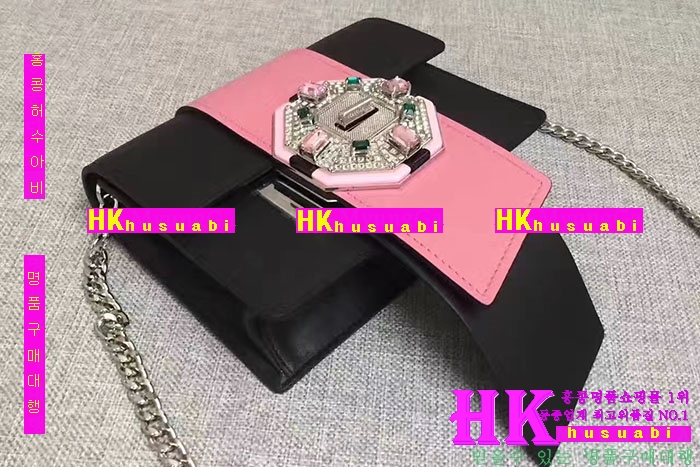 �ڹ̷��ޡ�NEW ����� �Ż� ������ ũ�ν��� PA170405-12