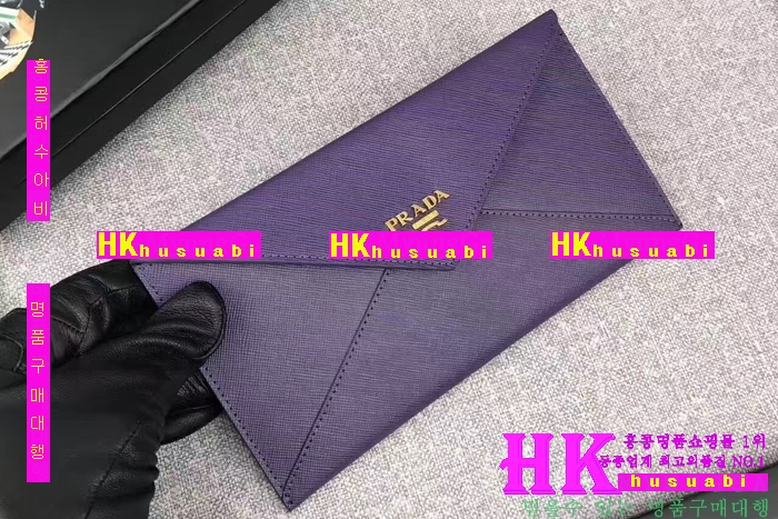 NEW ����� �Ż� �α� ���� ���ǾƳ� Ŭ��ġ��  PA170429-63