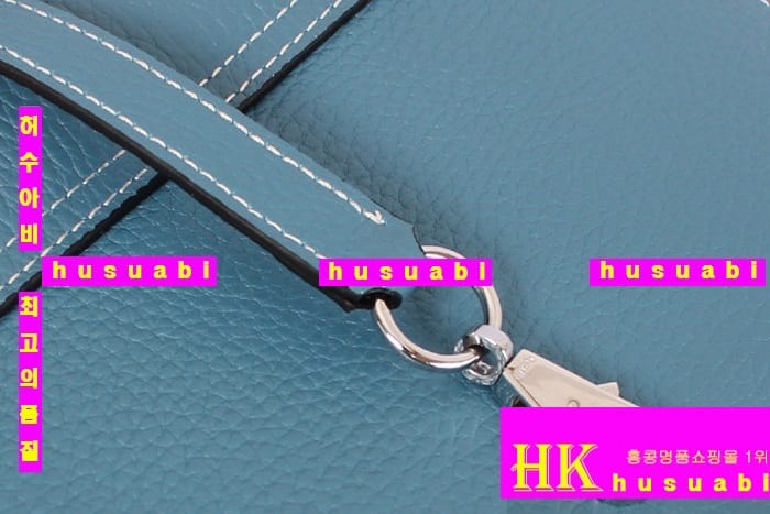 �����޽� �̸��� ũ�ν��� HE0148-7