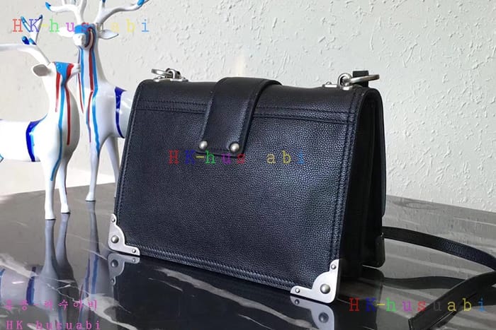 �ڹ̷��ޡ� ����� ī�̿� ����� PR 1BD095 