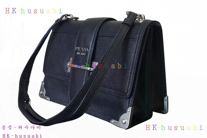 �ڹ̷��ޡ� ����� ī�̿� ����� PR 1BD095 