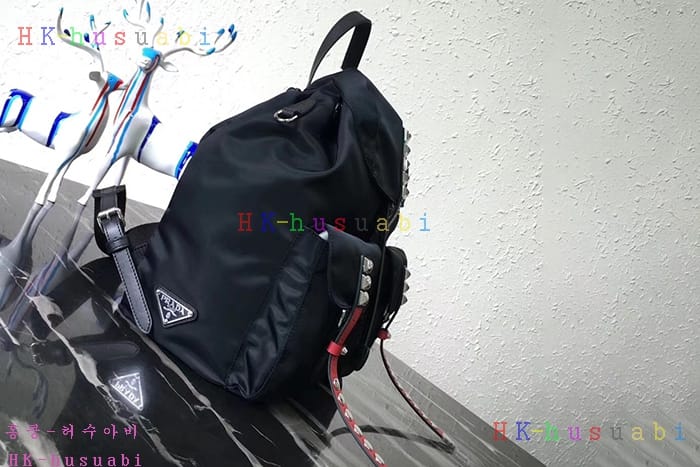 �ڹ̷��ޡ� ����� ���͵� ���� PR 1BZ811