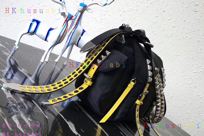 �ڹ̷��ޡ� ����� ���͵� ����� PR 1BD118-4