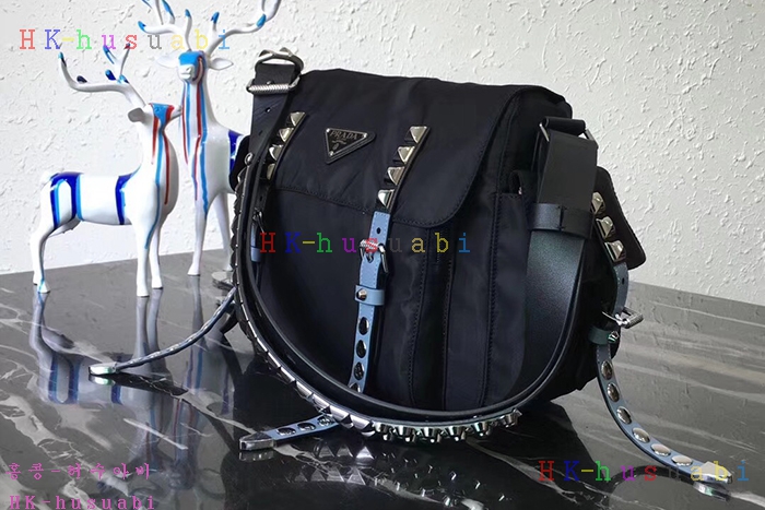 �ڹ̷��ޡ� ����� ���͵� ����� PR 1BD118-3