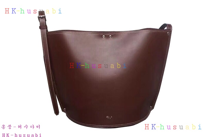 ڹ̷ޡ  STUDS CABAS CL18090-3