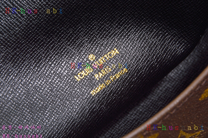 �ڹ̷��ޡڷ��̺���  Ʈ���̾ޱ� ü�� ���� M61502