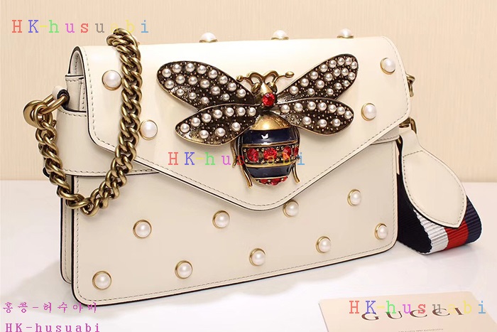 �ڹ̷��ޡ� ���� ��ε���̹�   GU 453778-2