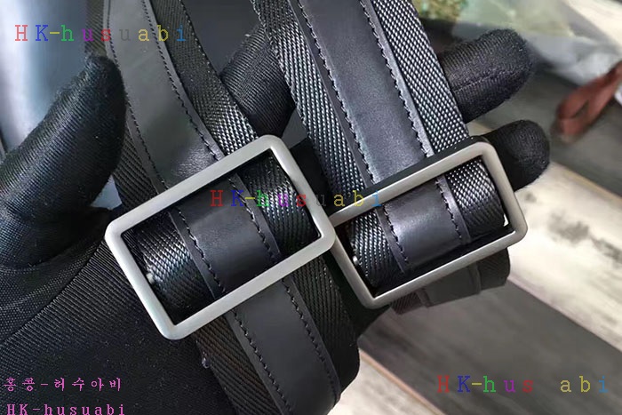 �ڹ̷��ޡ� ���װ�����Ÿ ���� V40764