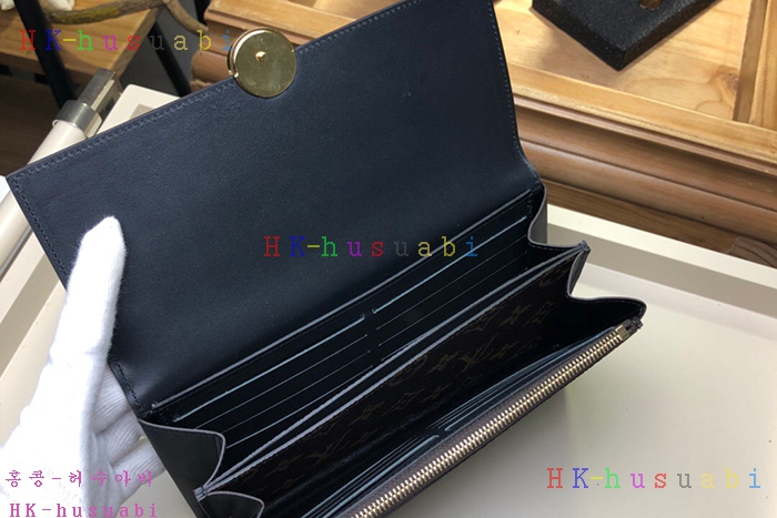 �ڹ̷��ޡ�  ���̺��� ����Ʈ ������ M64585-2