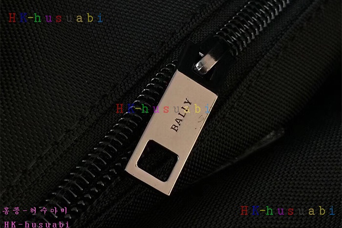 �ڹ̷��ޡ� �߸� �Ż� ��Ʈ�� BL68020A-2