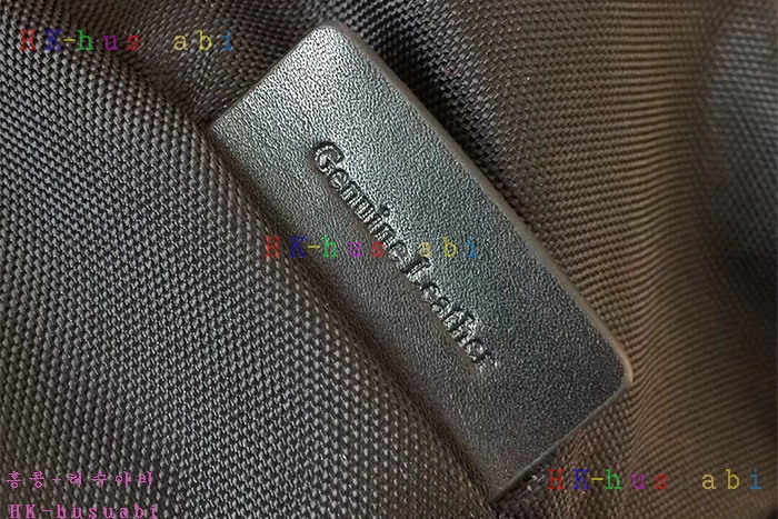 �ڹ̷��ޡ� �߸� �Ż� ���� BL366952-2