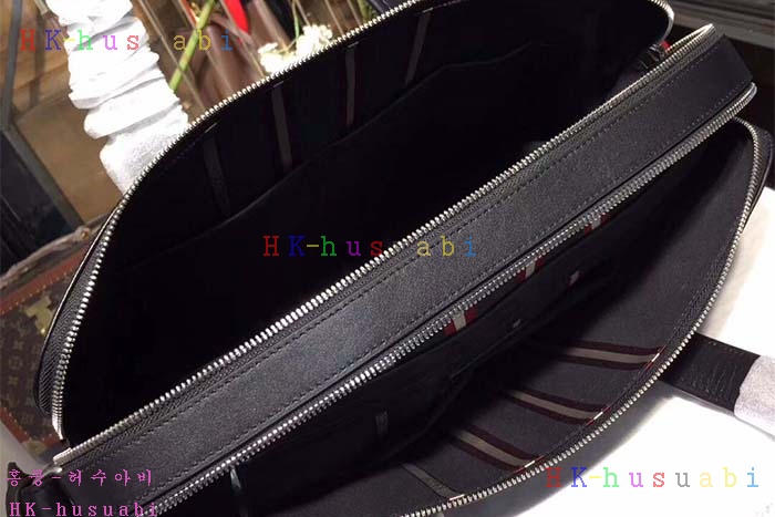 �ڹ̷��ޡ� �߸� �Ż� �������� BL880170-2