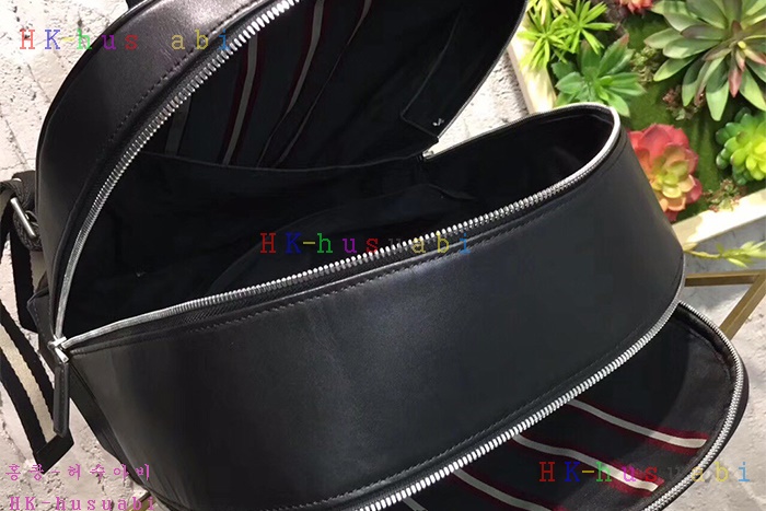 �ڹ̷��ޡ� �߸� �Ż� ���� BL366953-2
