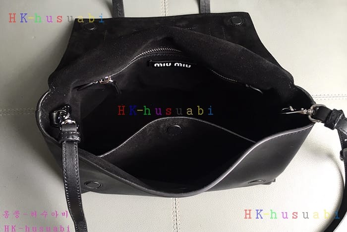 �ڹ̷��ޡ� �̿�̿� �ΰ� �÷� ����� MU 5BD073-2