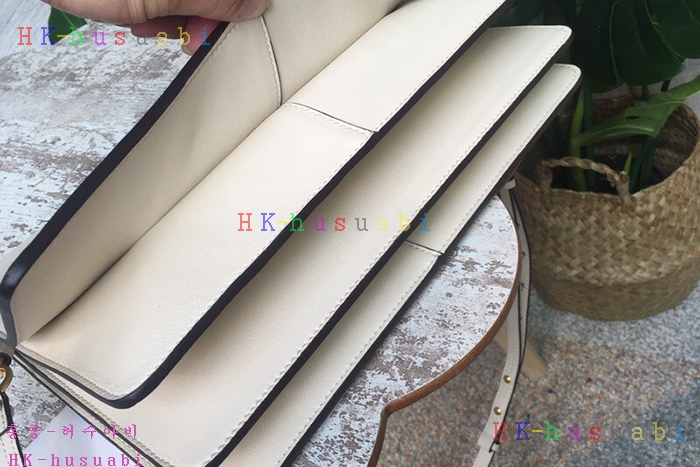 �ڹ̷��ޡ� ���ο� ���� ����� CE 3S1231