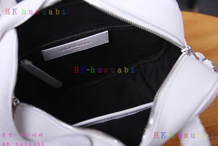 NEW 2018SS �߷��þư� ���긮���� ũ�ν��� BL86620