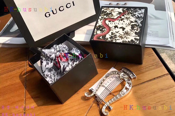NEW 2018SS ���� ���ġ �Ż� GU 3470
