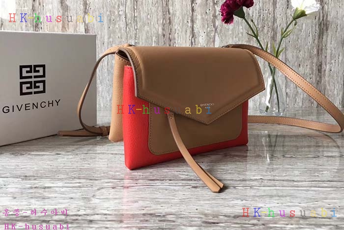 2017F/W �Ż� ����� ������ ũ�ν� �� GV779922-4
