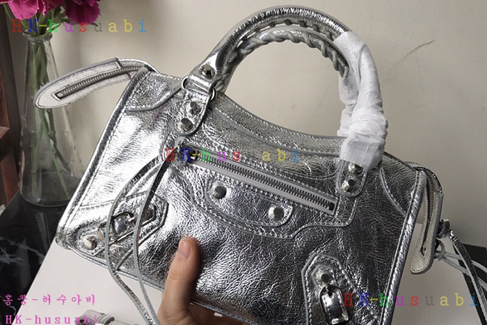 �ڹ̷��ޡ� �߷��þư� Ŭ���� �ǹ� �̴� ��Ƽ��   BL 338B