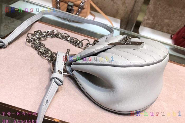�ڹ̷��ޡ�2018SS ���ο� ������� �̴� ũ�ν��� CL 45540-3