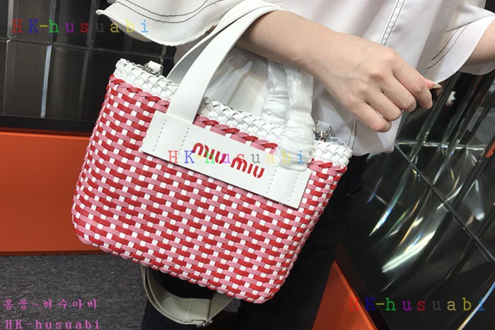 �ڹ̷��ޡ� �̿�̿� ���� ��Ʈ��  MM 5BA077#