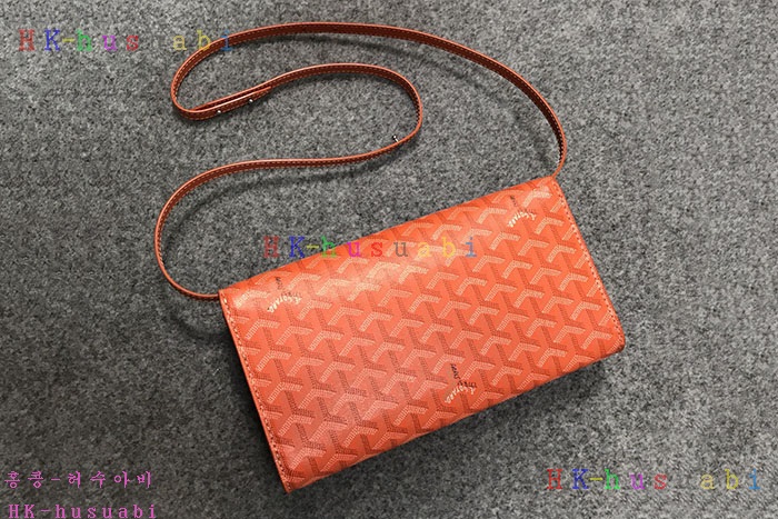 �ڹ̷��ޡڰ��ߵ� ���� ī���ι�  GA 692254-5