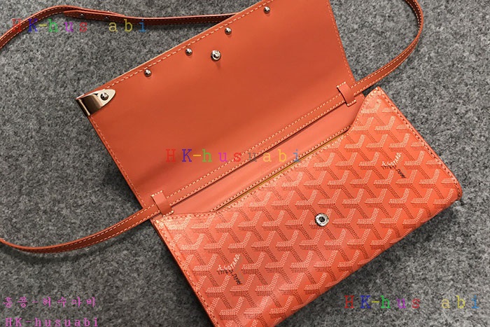 �ڹ̷��ޡڰ��ߵ� ���� ī���ι�  GA 692254-5
