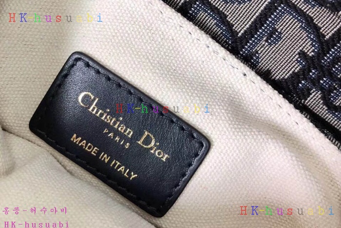 ڹ̷ޡ   DR M0446
