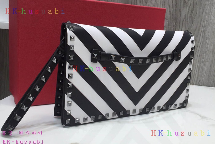 �ڹ̷��ޡ� �߷�Ƽ�� �����͵� Ŭ��ġ�� V 0118#
