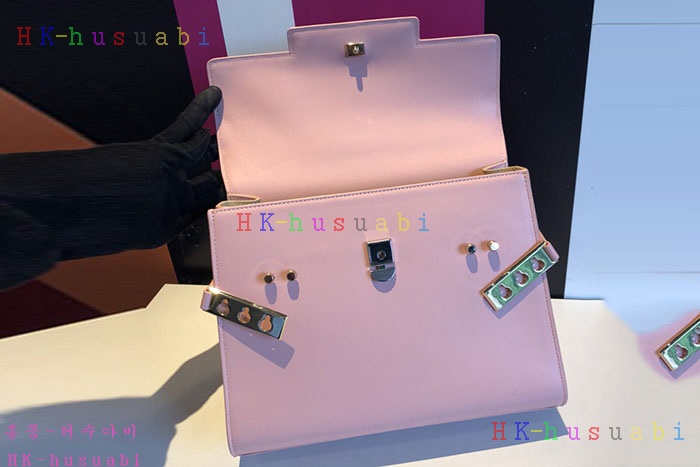 �ڹ̷��ޡ� ���� ����Ʈ�� DB 7425880-6