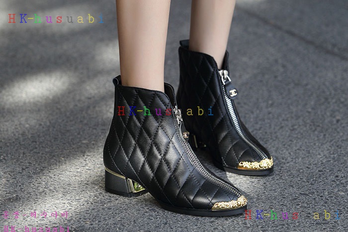 NEW    Ż CH 95562