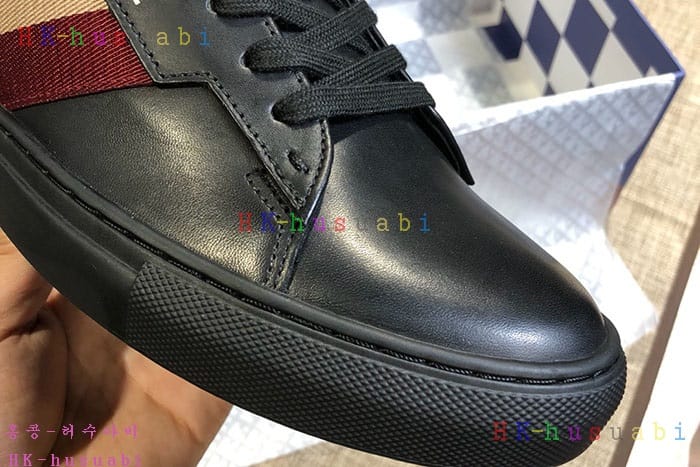 NEW  �߸� ������ ����Ŀ�� B 352244