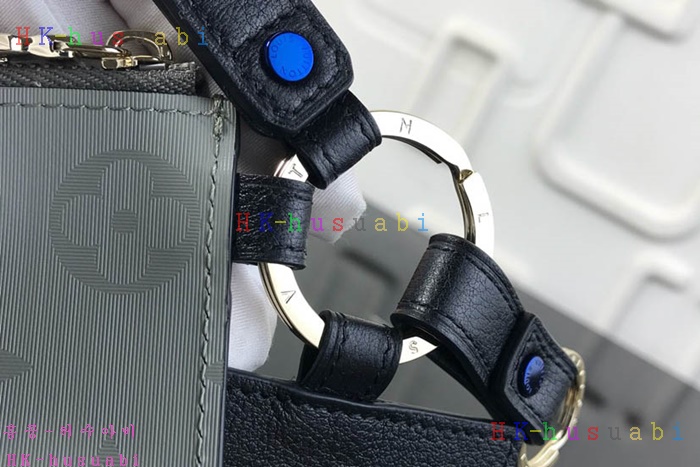 �ڹ̷��ޡ� ���̺��� ���� Ŭ��ġ M6046