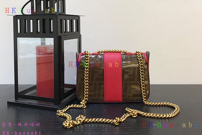 �ڹ̷��ޡ� ��� �Ż� ũ�ν��� F 5800140-2