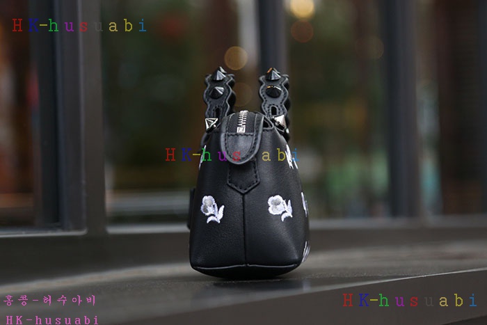 �ڹ̷��ޡ� ��� ���̴����� ����� F 8B995844