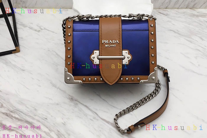 �ڹ̷��ޡ� ����� ī�̿��� PR 1BD045-2-3