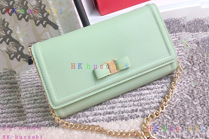 �ڹ̷��ޡ� �䷹���� �ٶ� ü�� �����  P 22C940-4
