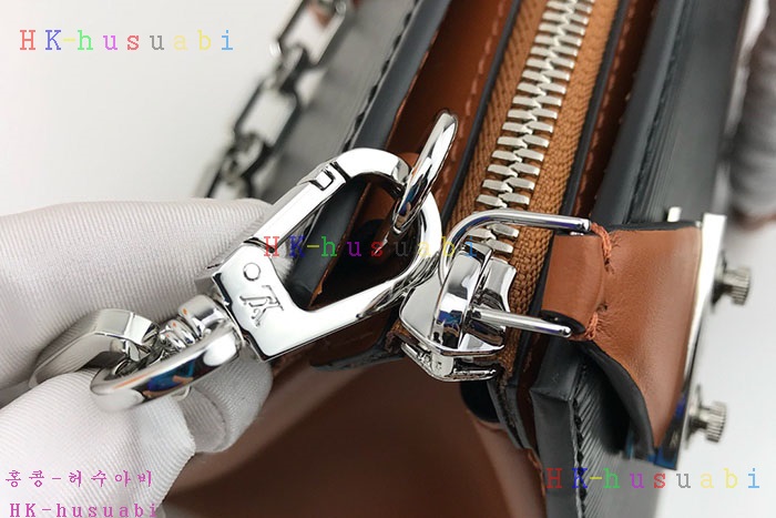 �ڹ̷��ޡ� 2019SS ���̺��� ũ���� ��帮�� LV M44371-3