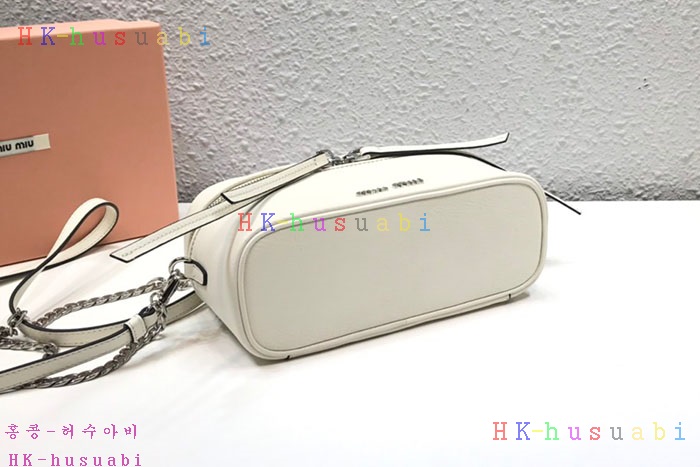 �ڹ̷��ޡ� �̿�̿� ���� ����� MU 5BH121