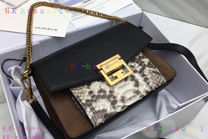 �ڹ̷��ޡ� ����� GV3 ũ�ν��� G 2999-01