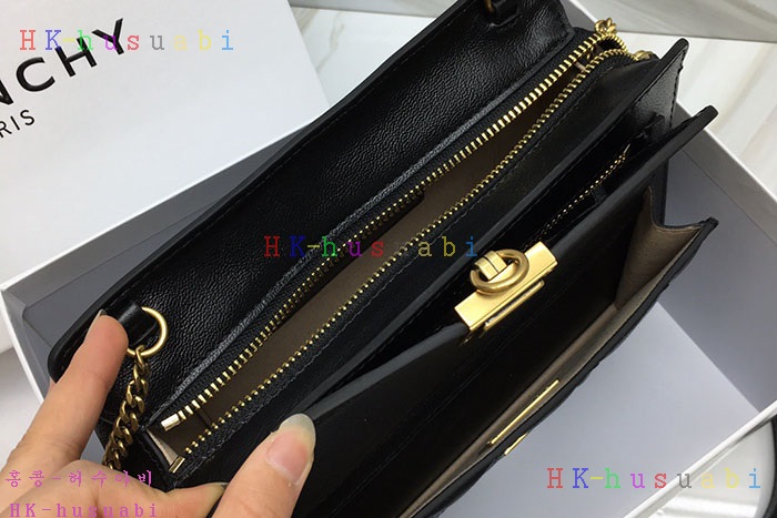 �ڹ̷��ޡ� ����� ���׶� ���� ũ�ν��� GV BB5059B08Z-3