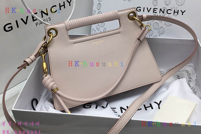 �ڹ̷��ޡ�2019SS ����� �� ��  GV 251110
