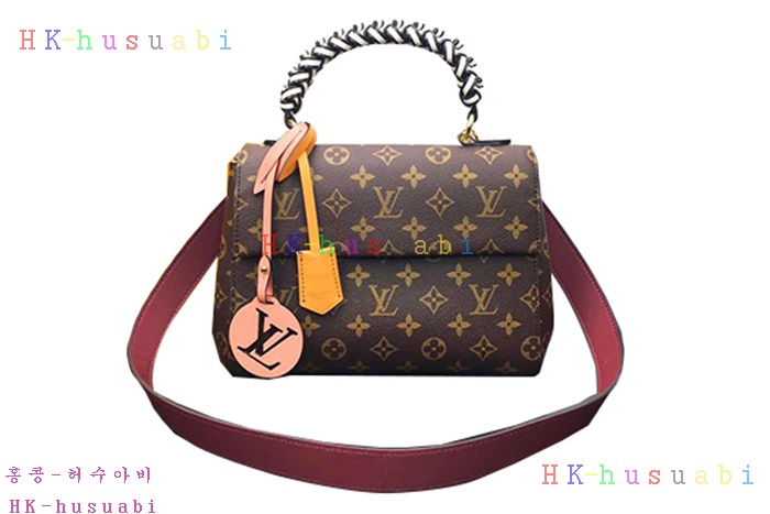 �ڹ̷��ޡ� ���̺��� Ŭ��� BB M43982