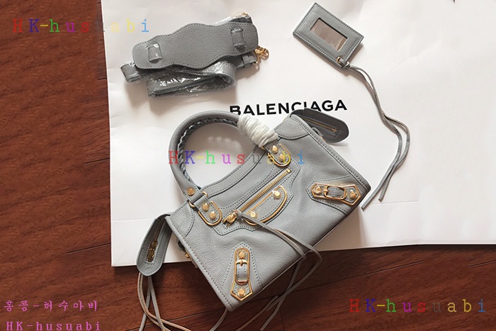 �ڹ̷��ޡ� �߷��þư� ��Ƽ�� BL 2900A (�������)
