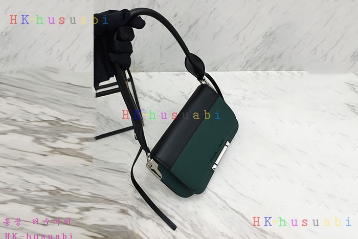 �ڹ̷��ޡ� ����� �ú��� ���� ����� P 1BD165-13