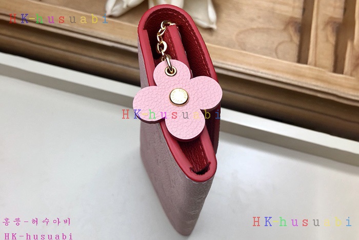 �ڹ̷��ޡ� ���̺��� ���и� ���� M64162